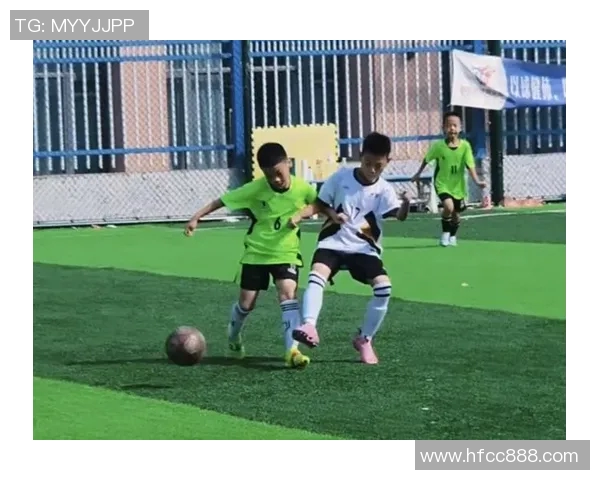 足球传奇兰：从青训小将到世界足坛巨星的蜕变与辉煌